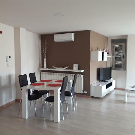 발데페나스 Apartamento Atico 아파트 외부 사진