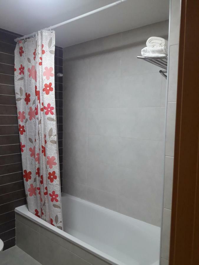 발데페나스 Apartamento Atico 아파트 외부 사진