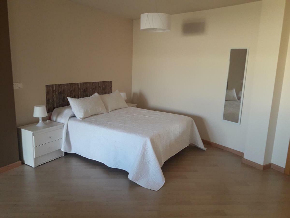 발데페나스 Apartamento Atico 아파트 외부 사진